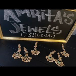 I do live jewelry sales on FB